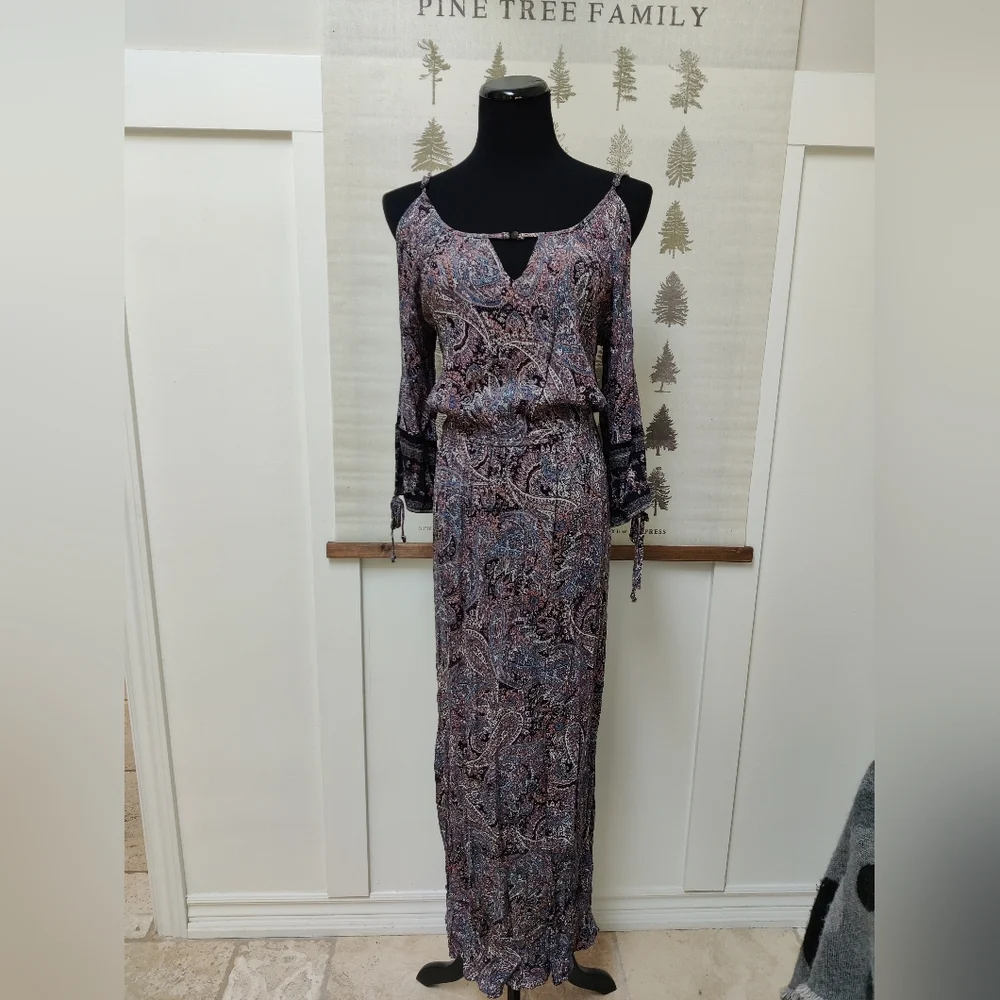 American Eagle Paisley Cold Shoulder Maxi Dress - Size M - Picture 1 of 12